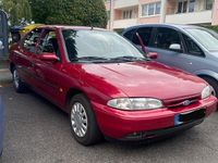 Gebraucht Ford Mondeo 111 PS (81 kW) 1997 Rot Limousine