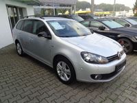 Gebraucht VW Golf VII Match 105 PS (77 kW) 2013 Silber metallic Kombi