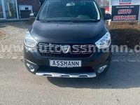 Gebraucht Dacia Dokker Celebration 102 PS (75 kW) 2018 Van / Kleinbus