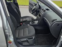 Gebraucht Skoda Octavia 102 PS (75 kW) 2011 Silber Kombi
