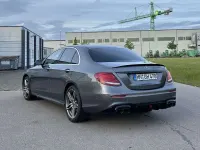 Gebraucht Mercedes E220 AMG line 194 PS (142 kW) 2017 Limousine