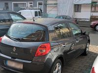 Gebraucht Renault Clio II 100 PS (73 kW) 2008 Kleinwagen