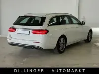 Gebraucht Mercedes E200 Avantgarde 150 PS (110 kW) 2017 Weiß Kombi