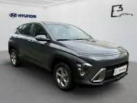 Neu Hyundai Kona Select 150 PS (110 kW) 2026 Ecotronic gray / mic SUV