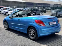 Gebraucht Peugeot 207 CC Premium 111 PS (81 kW) 2011 Blau Cabrio