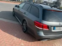 Gebraucht Mercedes E220 170 PS (125 kW) 2016 Grau Kombi