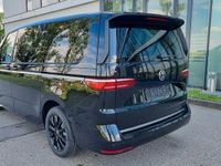 Neu VW Multivan Style 150 PS (110 kW) 2026 Schwarz Van