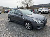 Gebraucht Hyundai i30 109 PS (80 kW) 2010 Limousine