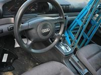 Gebraucht Audi A4 150 PS (110 kW) 2001 Schwarz Kombi