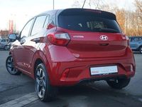 Neu Hyundai i10 63 PS (46 kW) 2025 Rot Kleinwagen