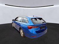 Gebraucht Skoda Octavia Ambition 150 PS (110 kW) 2023 Raceblau metallic Kombi