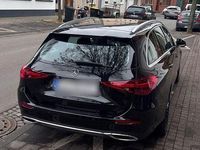 Gebraucht Mercedes C220 197 PS (144 kW) 2024 Schwarz Kombi