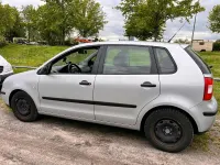 Gebraucht VW Polo 64 PS (47 kW) 2003 Silber Kleinwagen