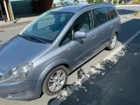 Gebraucht Opel Zafira Edition 120 PS (88 kW) 2010 Silber Van / Kleinbus