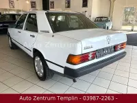 Gebraucht Mercedes 190 122 PS (89 kW) 1985 Weiß Limousine