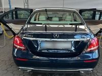 Gebraucht Mercedes E400 340 PS (250 kW) 2019 Blau Limousine