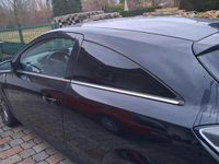 Gebraucht Opel Astra GTC 115 PS (84 kW) 2010 Schwarz Coupé