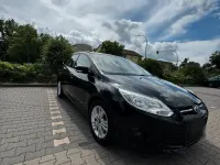 Gebraucht Ford Focus 115 PS (84 kW) 2011 Schwarz Kombi