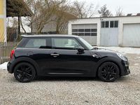 Gebraucht Mini John Cooper Works 102 PS (75 kW) 2018 Schwarz Kleinwagen