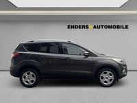Gebraucht Ford Kuga Cool & Connect 150 PS (110 kW) 2017 Grau SUV