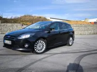 Używany Ford Focus Titanium 140 KM (102 kW) 2012 Czarny Kombi