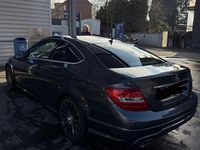 Gebraucht Mercedes C180 156 PS (114 kW) 2011 Grau Coupé