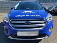 Usado Ford Kuga 150 HP (110 kW) 2017 Azul SUV