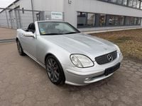 Second-hand Mercedes SLK200 163 CP (119 kW) 2004 Argintiu Cabrio