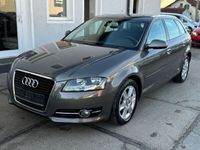 gebraucht Audi A3 Sportback 1.6 TDI Attraction /106.000Km /5Trg