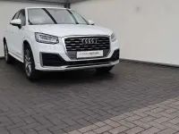 Gebraucht Audi Q2 S-Line 150 PS (110 kW) 2017 Gletscherweiß metallic SUV