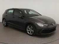 Gebraucht VW Golf VIII R-line 131 PS (96 kW) 2024 Grau Limousine
