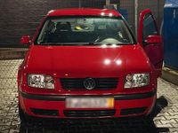 Usata VW Bora 105 CV (77 kW) 2000 Rosso Berlina