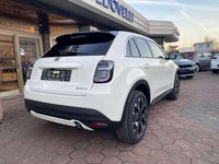 Neu Fiat 600 La Prima 101 PS (74 kW) 2025 Gelato weiß SUV