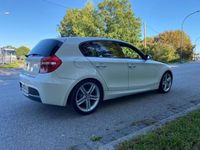 gebraucht BMW 123 123 d M-Paket Sportpaket 5-türer Weiß