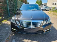 Second-hand Mercedes E250 Elegance 204 CP (150 kW) 2012 Negru Break