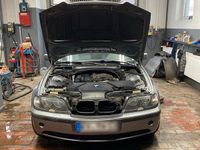 Gebraucht BMW 318 143 PS (105 kW) 2003 Silber Limousine