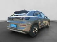 Neu VW T-Roc Life 116 PS (85 kW) 2026 Grau SUV