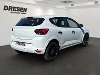 Neu Dacia Sandero Essentiel 91 PS (66 kW) 2025 Weiss Kleinwagen