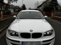 Gebraucht BMW 118 150 PS (110 kW) 2007 Weiß Kleinwagen