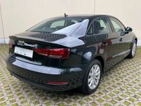 gebraucht Audi A3 Lim. 1.6 TDI Attraction AHK Navi PDC Thule