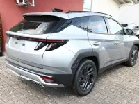 Neu Hyundai Tucson 150 PS (110 kW) 2026 Shimmering silver metallic SUV