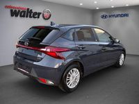 Gebraucht Hyundai i20 101 PS (74 kW) 2022 Grau Limousine