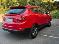 Gebraucht Hyundai ix35 130 PS (95 kW) 2013 Rot SUV