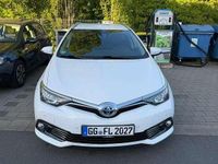 Gebraucht Toyota Auris Hybrid Edition-S 99 PS (72 kW) 2017 Weiß Kombi