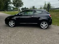 Gebraucht Alfa Romeo MiTo 77 PS (56 kW) 2014 Schwarz Kleinwagen