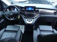 Gebraucht Mercedes V250 Avantgarde 190 PS (139 kW) 2024 Obsidianschwarz Van / Kleinbus