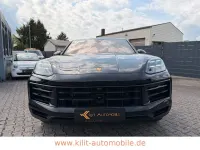 Gebraucht Porsche Cayenne Coupe 519 PS (381 kW) 2024 Schwarz Coupé