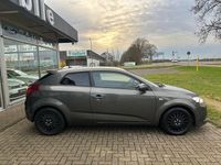 Gebraucht Kia Ceed 90 PS (66 kW) 2011 Grau Kleinwagen