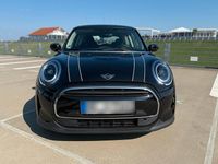 Gebraucht Mini Cooper 136 PS (100 kW) 2022 Schwarz Kleinwagen