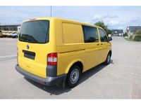 Gebraucht VW T5 84 PS (61 kW) 2011 Ginstergelb r1032 Van